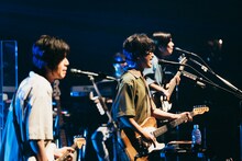 「くるりライブツアー2022」8月4日公演の様子。（Photo by Ryo Mitamura）