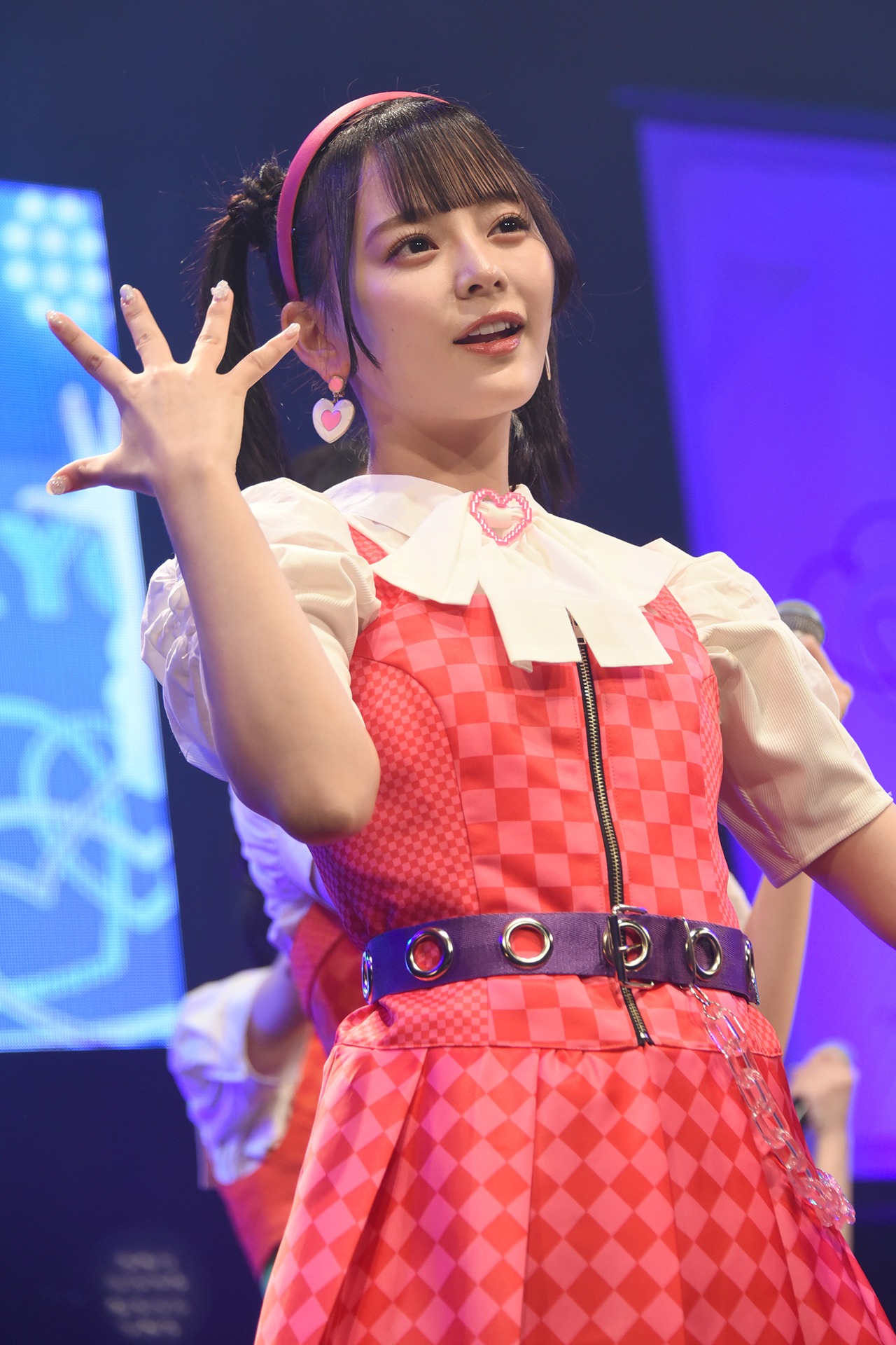 齊藤なぎさ（＝LOVE）