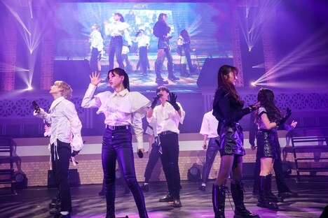 ONE LOVE ONE HEART（撮影：笹森健一）