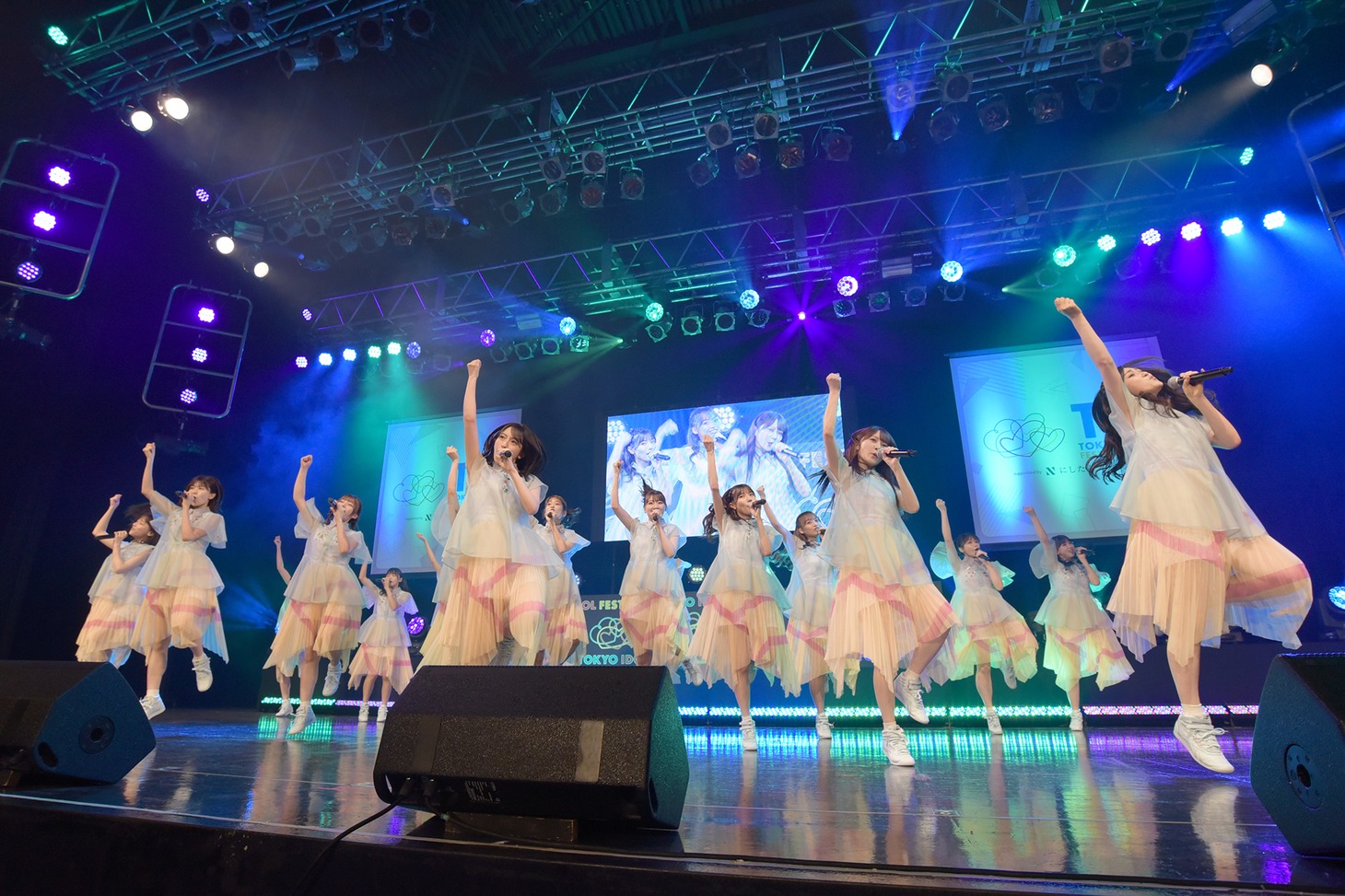 日向坂46