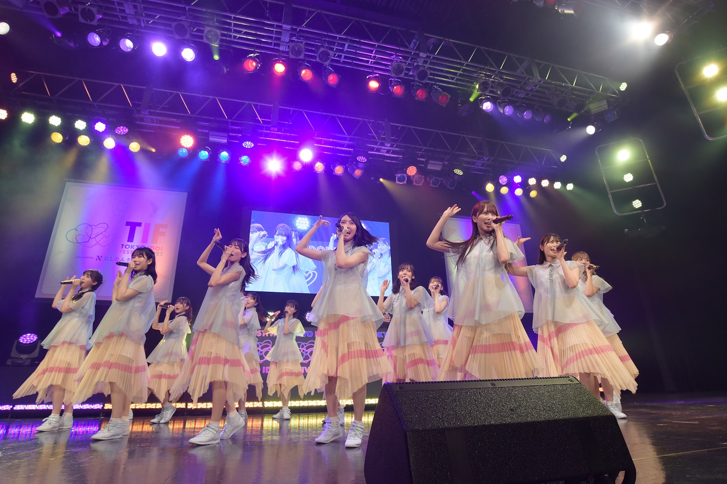 日向坂46