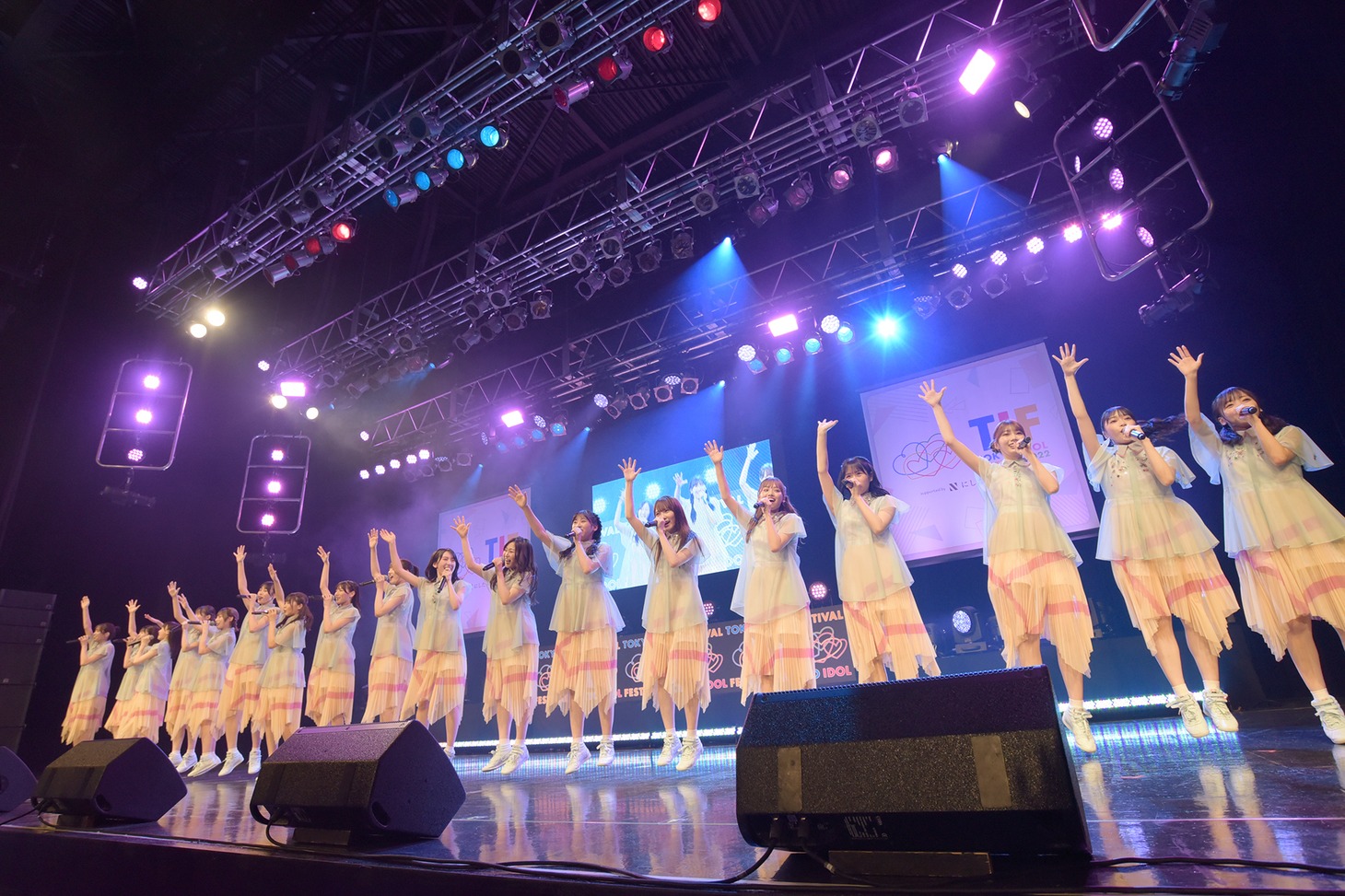 日向坂46