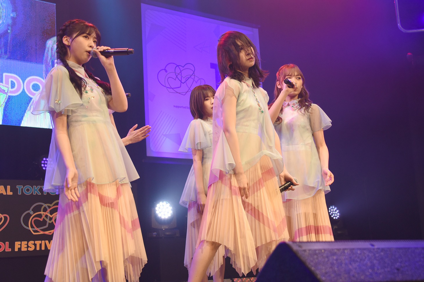 日向坂46