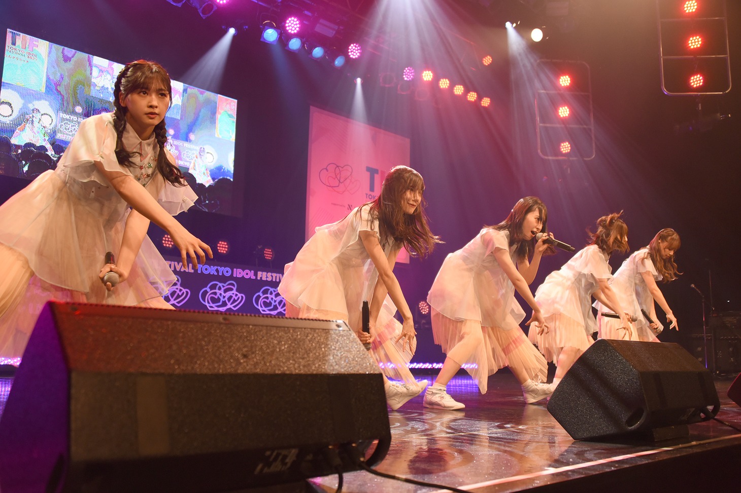 日向坂46