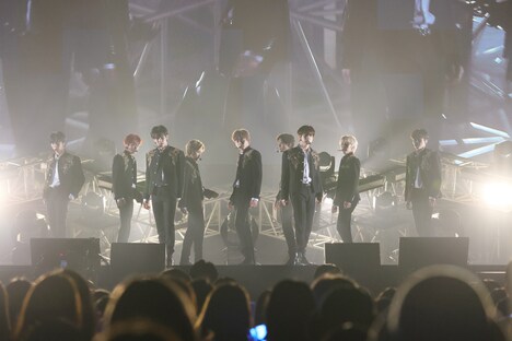 CRAVITY (c)STAR CONTINENT, ALL RIGHTS RESERVED.