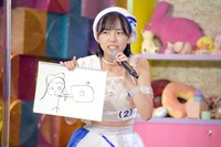 「『このゾンビ、女子力高すぎ』どんなゾンビ？」というお題に回答する鍛治島彩（アップアップガールズ（２））。