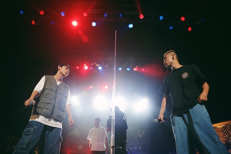 左から楓、ビシキマ。