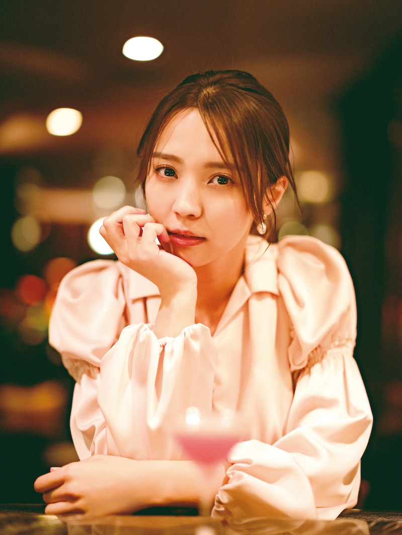 小林由依（櫻坂46）の2nd写真集（タイトル未定）より。（撮影：柴田フミコ）