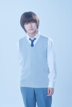 荒木飛羽扮する黒瀬令児。(c)峰浪りょう / 集英社 (c)ドラマ「少年のアビス」製作委員会・MBS