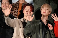 左から長谷川慎、藤原樹。