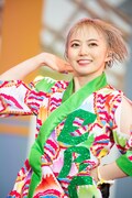 安本彩花