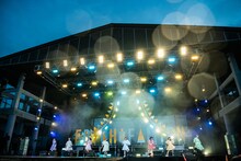 「エビ中 夏のファミリー遠足 略してファミえん in 山中湖 2022」1日目の様子。