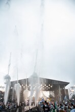 「エビ中 夏のファミリー遠足 略してファミえん in 山中湖 2022」1日目の様子。