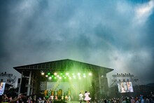 「エビ中 夏のファミリー遠足 略してファミえん in 山中湖 2022」1日目の様子。