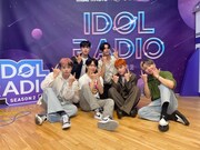 公開生放送の様子。（JO1 Twitter @official_jo1より）