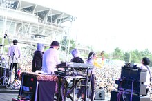 東京スカパラダイスオーケストラのステージの様子。（写真提供：ROCK IN JAPAN FESTIVAL 2022）