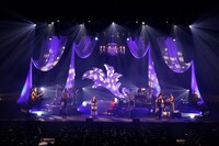 「Yuki Kajiura LIVE vol.#17～PARADE～」中野サンプラザホール追加公演の様子。