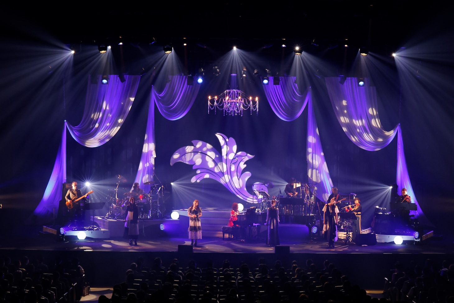 「Yuki Kajiura LIVE vol.#17～PARADE～」中野サンプラザホール追加公演の様子。