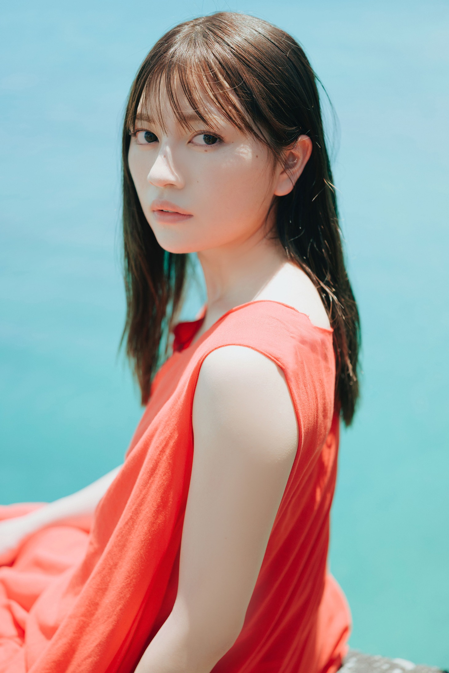 廣川奈々聖（わーすた）の1st写真集より。（撮影：前康輔）