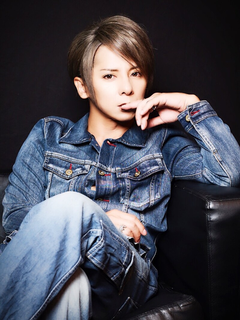 松岡充（SOPHIA）