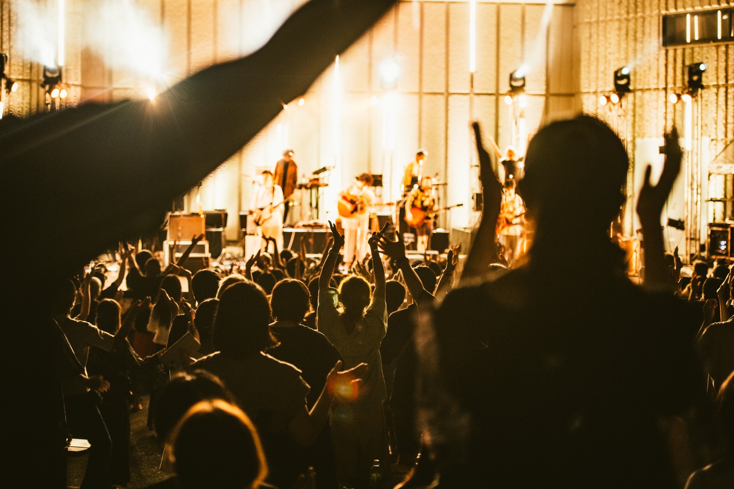 ROTH BART BARON「BEAR NIGHT3」の様子。（Photo by cherry chill will.）