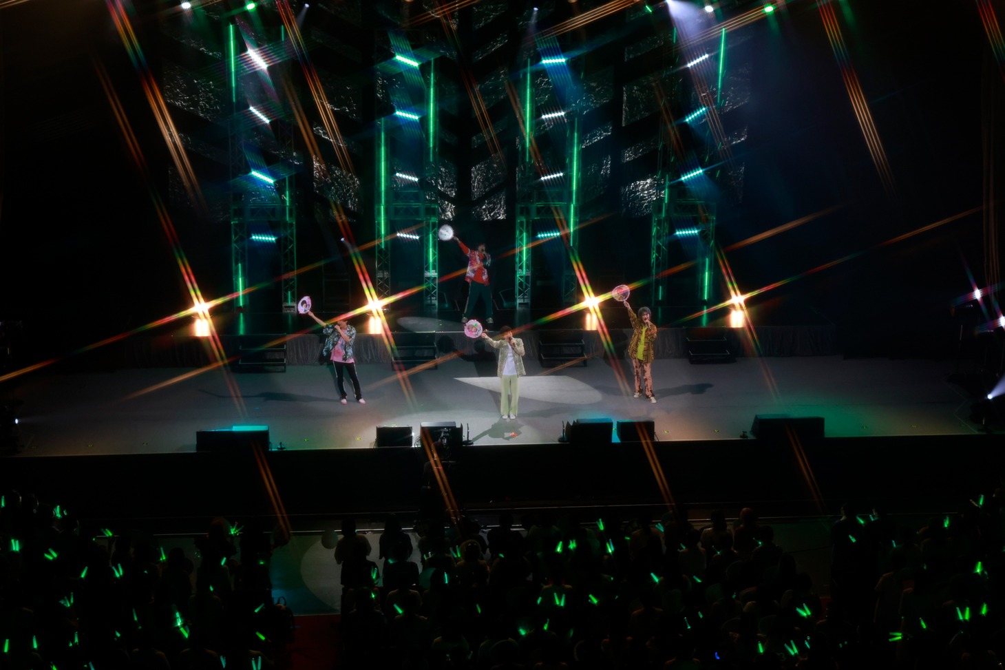 SparQlew「Kiramune Presents SparQlew Live Tour2022『PROGRESS』」の東京・中野サンプラザホール公演の様子。