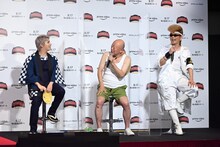 左から森内寛樹、六平直政、綾小路翔。