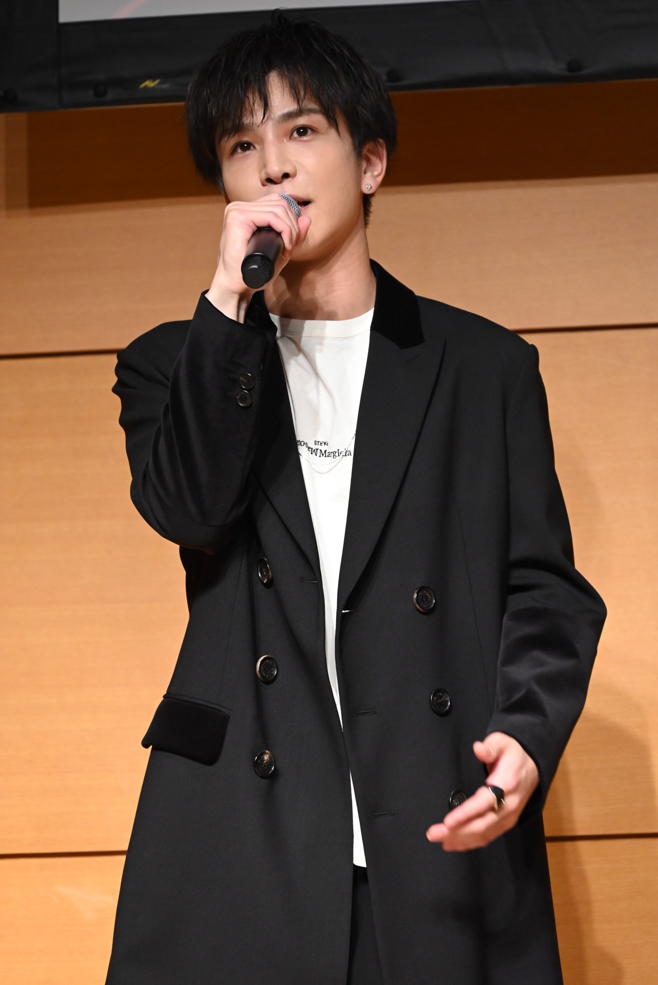 岩田剛典