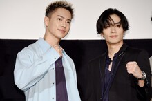 左から三山凌輝、川村壱馬。