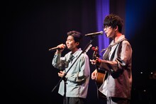 Kenta Dedachiと川崎鷹也。（撮影：沼田孝彦 [DRAGONPRESS]）