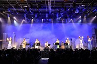 「1933ウクレレオールスターズ スペシャルライブ『盆ボヤージュ！YOKOHAMA』」の様子。（撮影：高田梓）