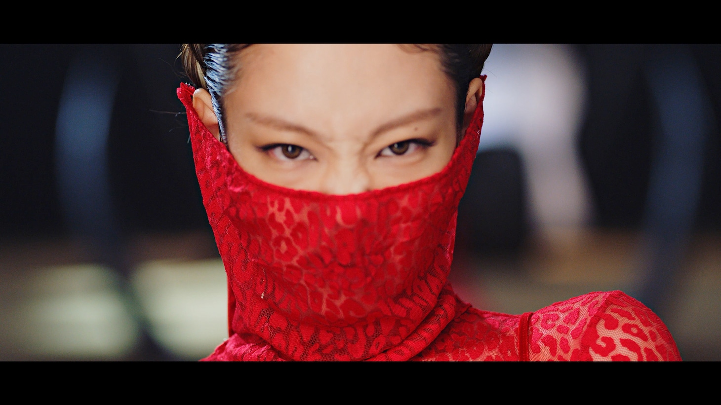 BLACKPINK「Pink Venom」ミュージックビデオより。