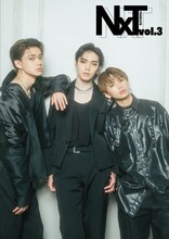 「NxT Treasure vol.3」表紙。左から小川史記（BUDDiiS）、小泉光咲（原因は自分にある。）、草川直弥（ONE N' ONLY）。