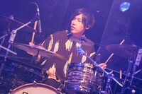 坂東志洋（Dr / mol-74）（撮影：森好弘）