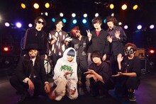 mol-74、yamaとバンドメンバー。（撮影：森好弘）