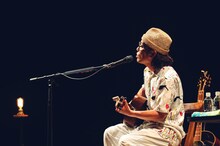 ハナレグミ（撮影：東美樹）