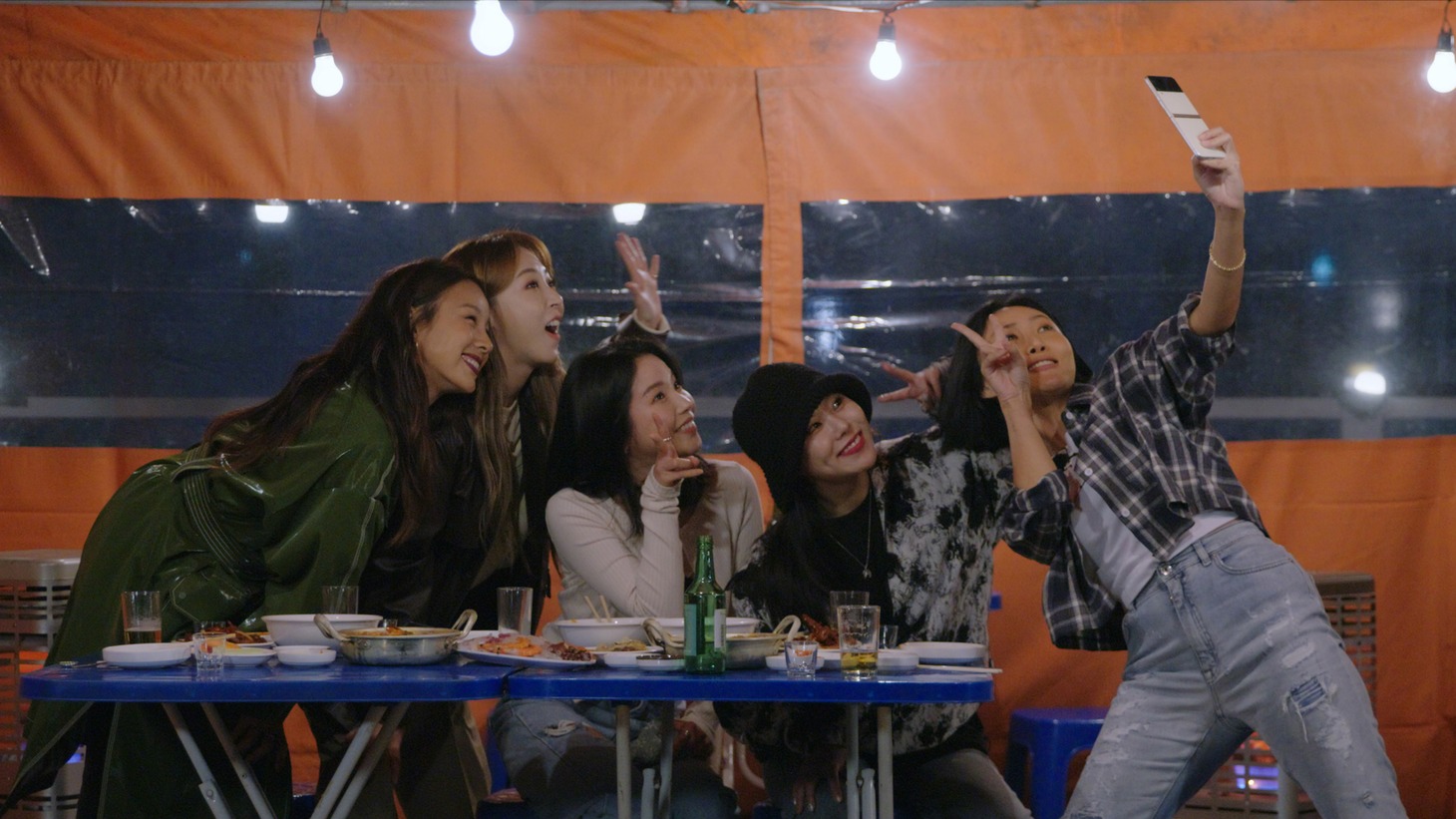 「MAMAMOO WHERE ARE WE NOW」より。(c)RBW Inc. (c)zanybros