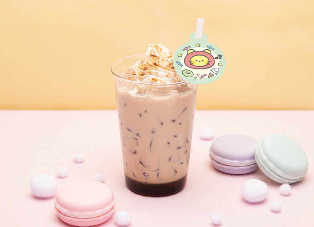 ホイップ黒糖ミルクティー(c)TRUZ