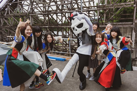 「UNDER THE SCREAM!! 2022」前夜祭のバックステージの様子。