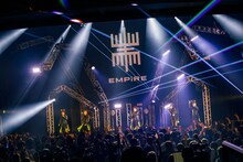「元EMPiREなりのラストツアー」最終公演の様子。（撮影：そってぃ）