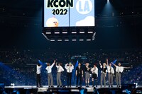 THE BOYZ (c)CJ ENM Co., Ltd, All Rights Reserved