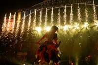 水樹奈々「NANA MIZUKI LIVE HOME 2022」愛知・日本ガイシホール公演の様子。(Photo by kamiiisaka)
