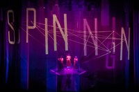 「Perfume 9th Tour 2022 "PLASMA"」有明アリーナ公演の様子。（撮影：田中聖太郎）