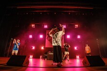 nobodyknows+によるライブの様子。（撮影：下山春香）