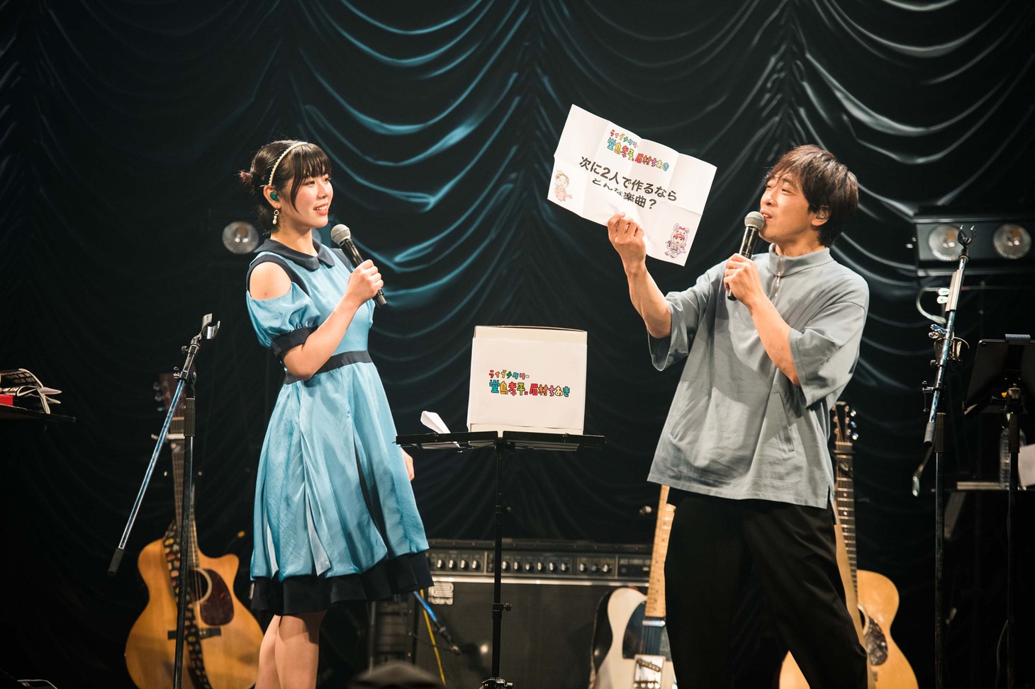 「ライブナタリー “堂島孝平 × 眉村ちあき”」トークセッション時の様子。（撮影：曽我美芽）