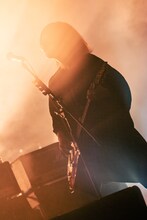 こやまたくや（G, Vo）（撮影：田中聖太郎）