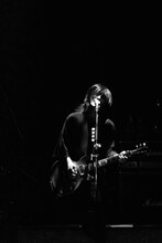 こやまたくや（G, Vo）（撮影：田中聖太郎）