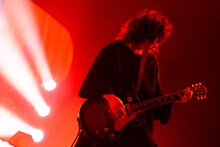 こやまたくや（G, Vo）（撮影：田中聖太郎）