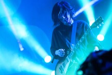 こやまたくや（G, Vo）（撮影：田中聖太郎）