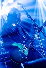 こやまたくや（G, Vo）（撮影：田中聖太郎）